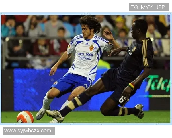 足球明星专访揭秘他们的训练生活与职业生涯背后的故事